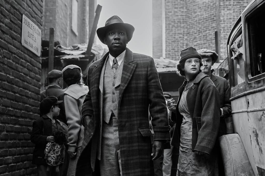Spider-Noir review Lamorne. .