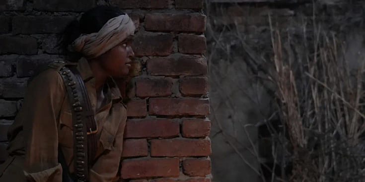Phoolan Movie Review escape.